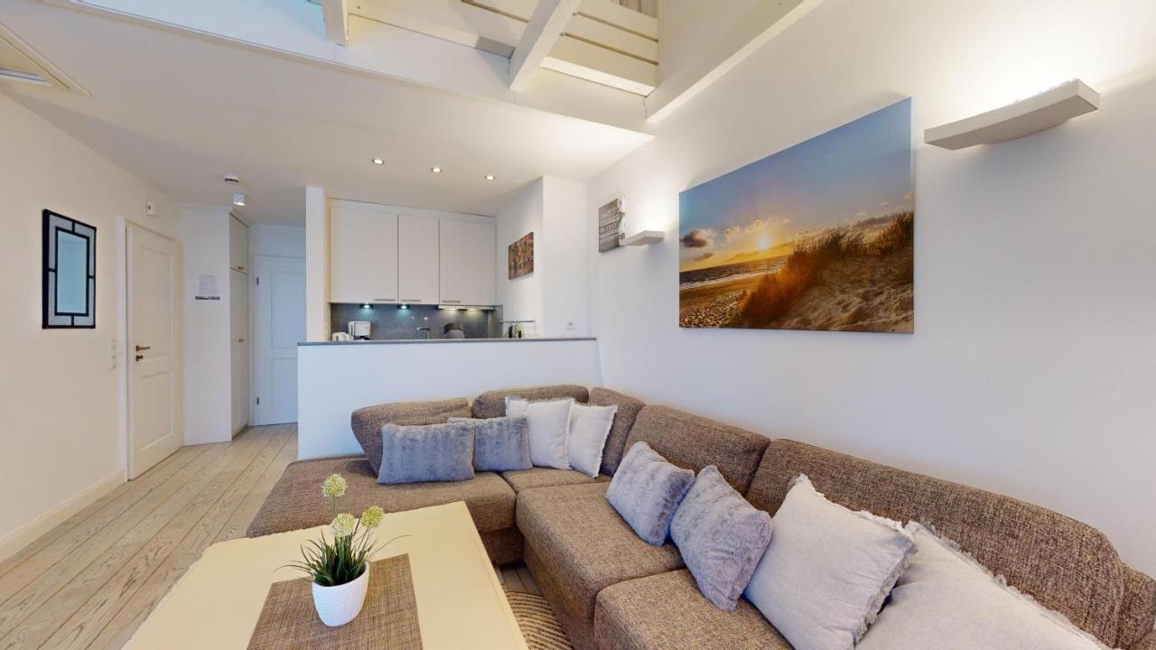 Wattkieker-stedum Apartment